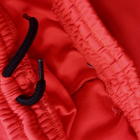 Nike SB Neon Orange Essential Dri-Fit Short - Picture 7 of 7